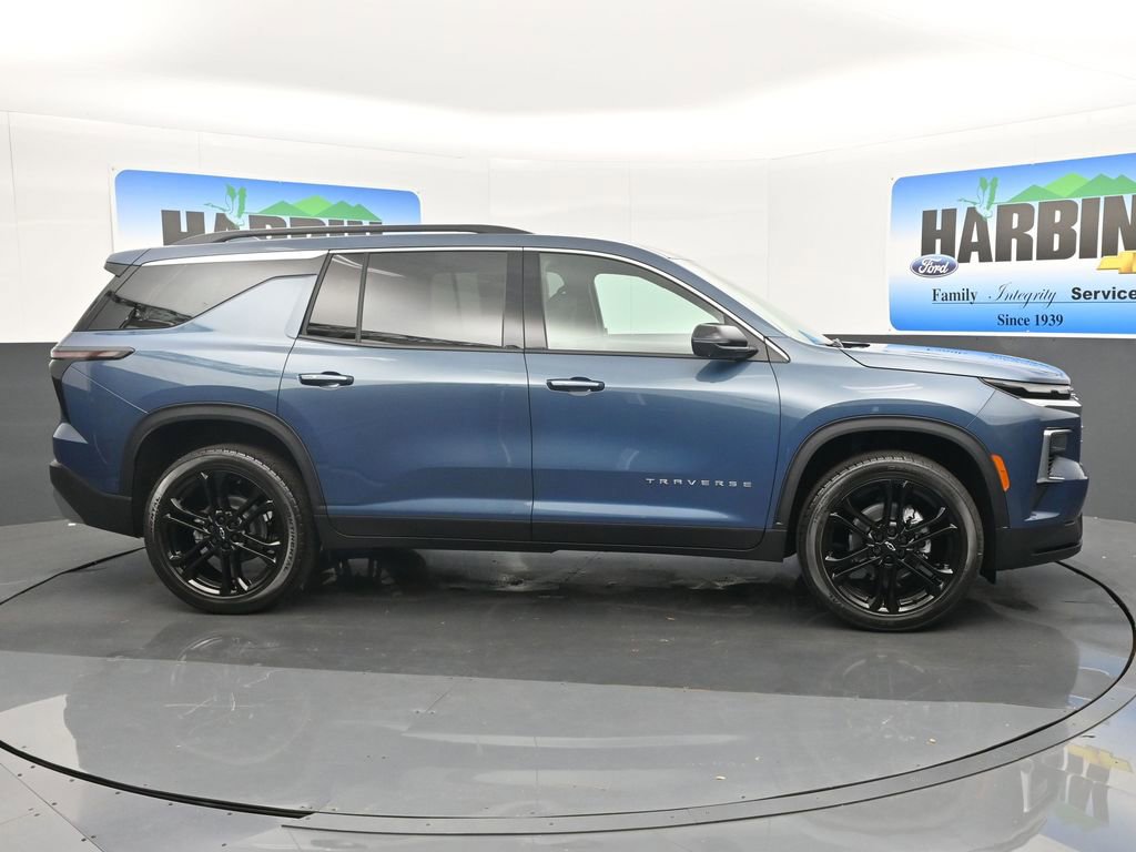 New 2026 Chevrolet Traverse LT w/ Driver Confidence Package image 7