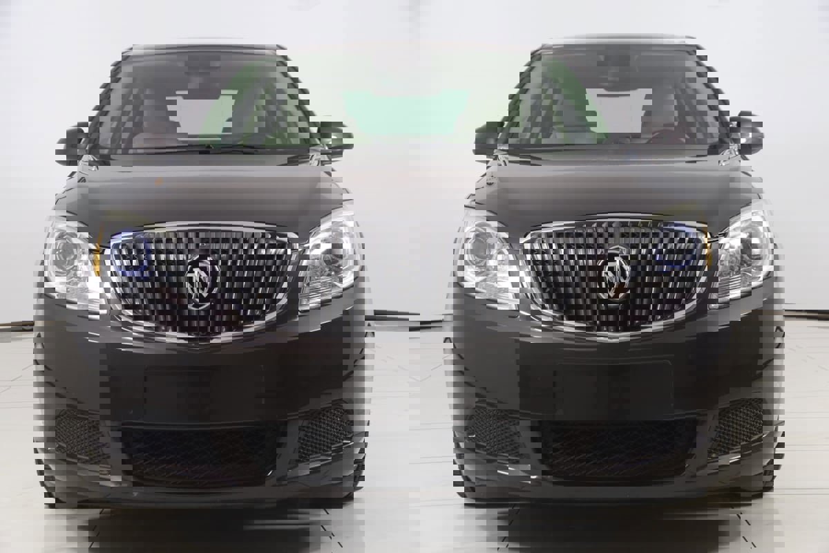 Used 2016 Buick Verano FWD image 46