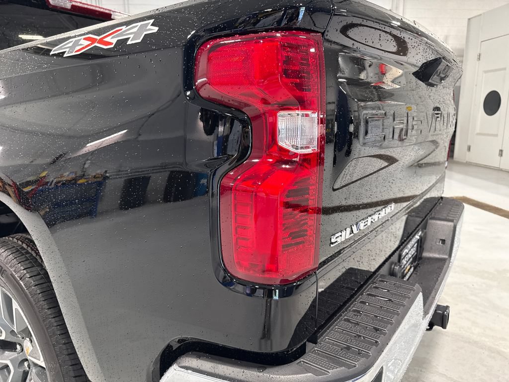 New 2026 Chevrolet Silverado 1500 LT AWD/4WD image 56