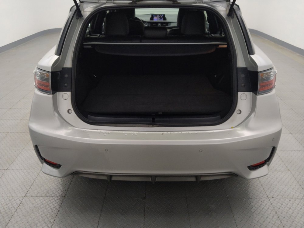 Used 2014 Lexus CT 200h image 29