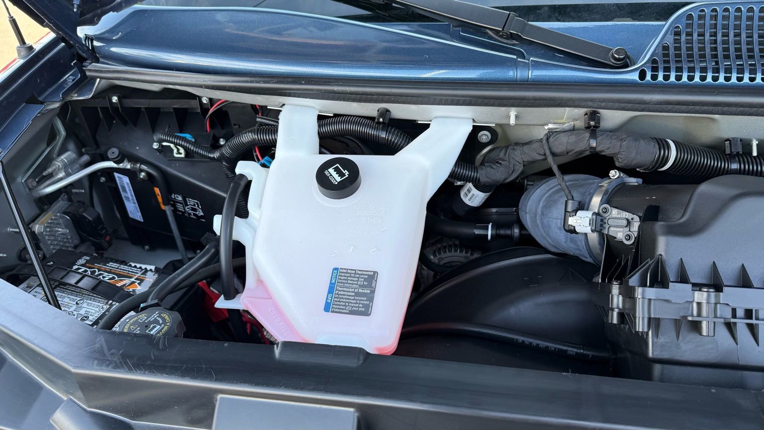 Used 2023 Chevrolet Express 2500 image 38