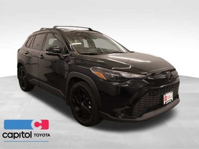 Used 2025 Toyota Corolla Cross AWD Hybrid w/ Moonroof Package