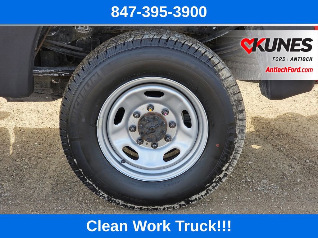 Used 2015 Ford F350 Lariat image 11