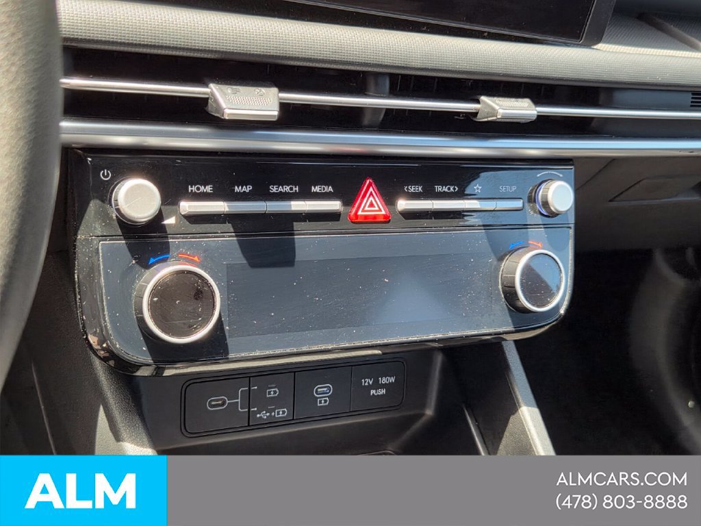 Used 2025 Hyundai Santa Cruz SEL FWD image 18