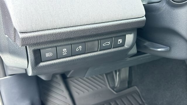 New 2026 Toyota Camry LE w/ Convenience Package FWD image 12