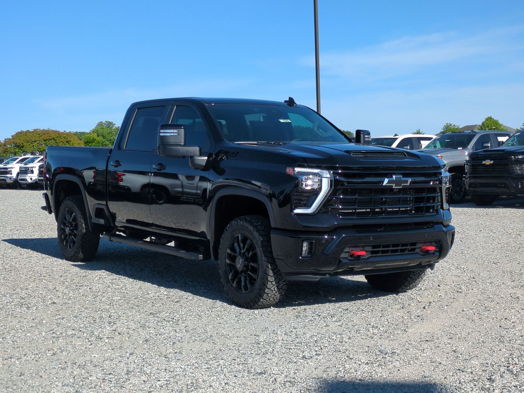 New 2026 Chevrolet Silverado 2500 LT w/ Trail Boss Package AWD/4WD image 2