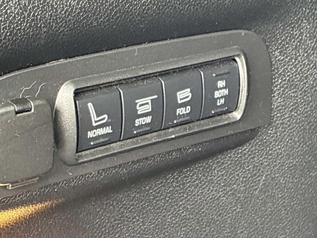 Used 2017 Ford Explorer Limited AWD/4WD image 15