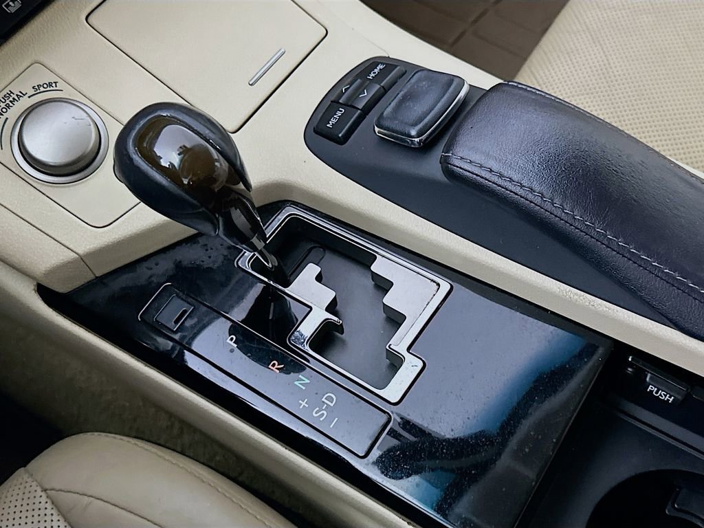 Used 2015 Lexus ES 350 w/ Luxury Package image 34