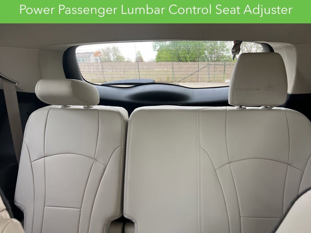 Used 2023 Buick Enclave Essence AWD/4WD image 35