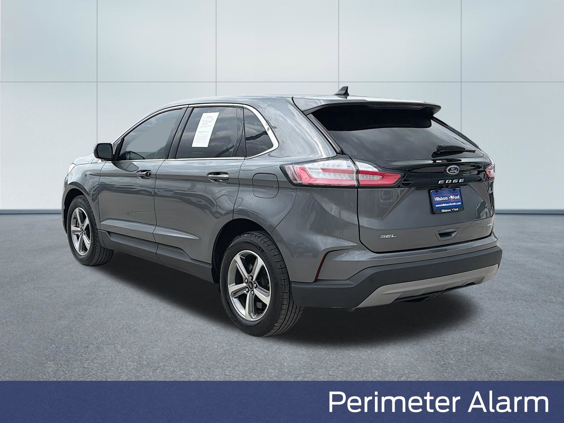 Used 2024 Ford Edge SEL w/ Convenience Package image 11