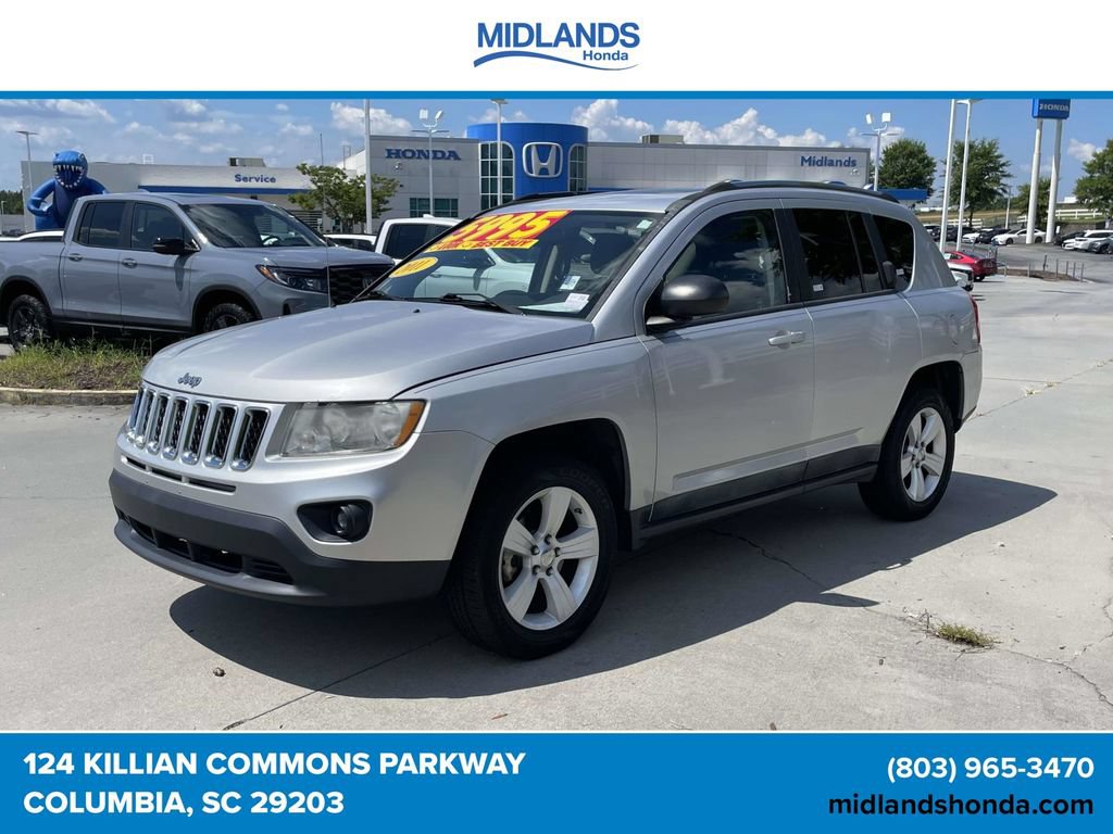 Used 2011 Jeep Compass Latitude w/ Sun/Sound Group AWD/4WD image 3
