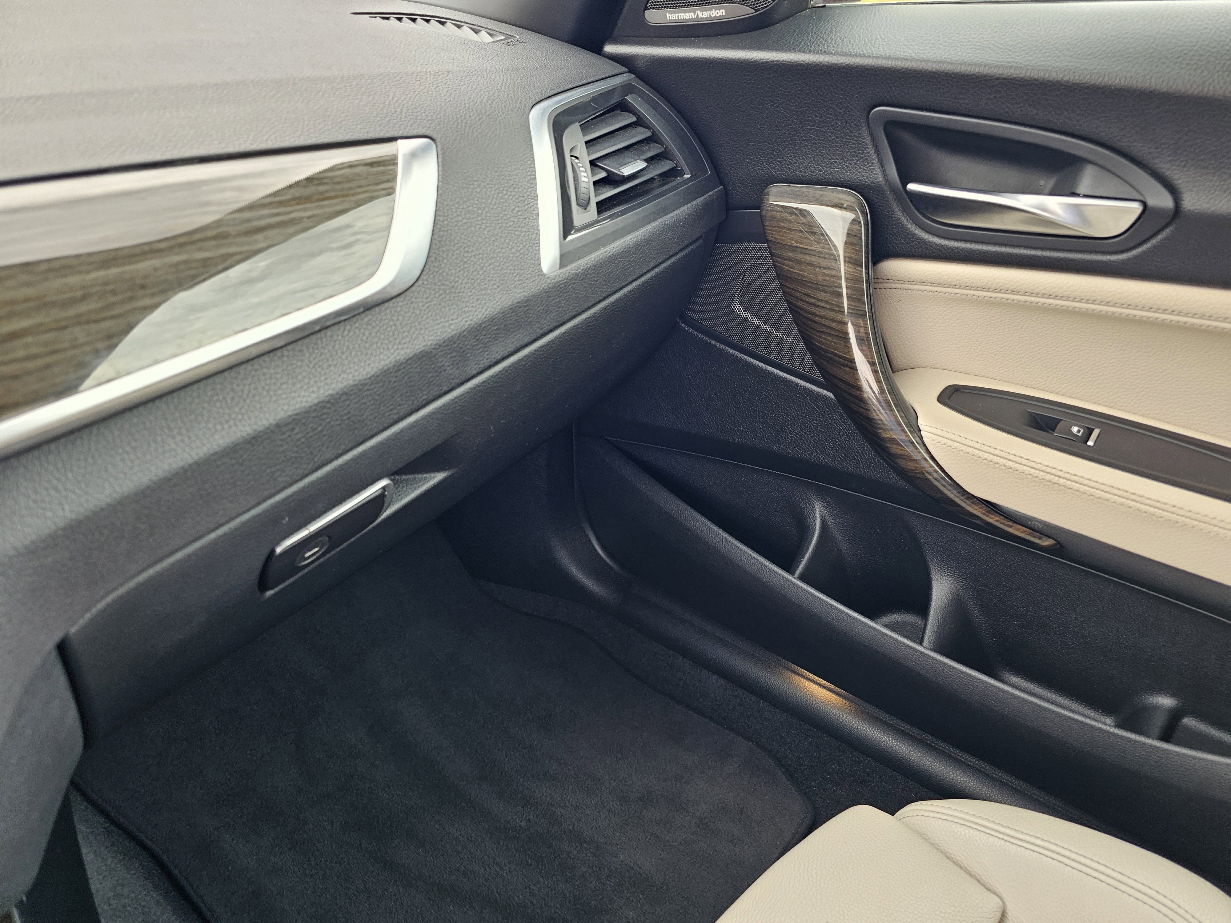 Used 2018 BMW 230i xDrive Convertible AWD/4WD image 25