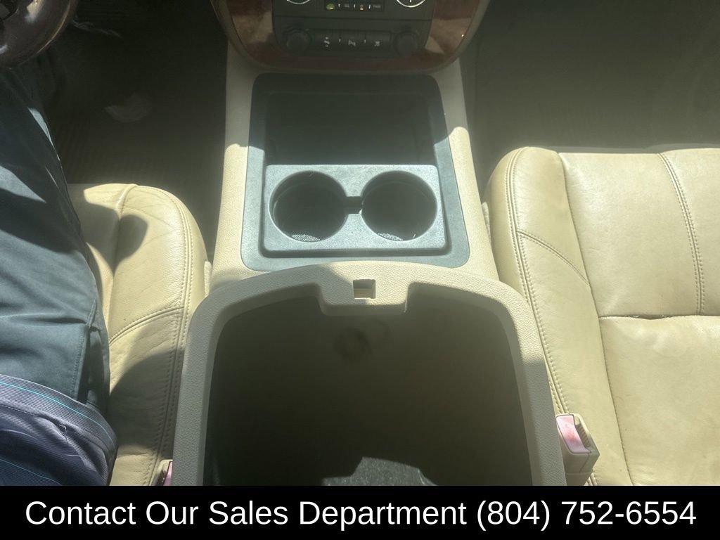 Used 2010 Chevrolet Silverado 2500 LTZ w/ Convenience Package image 24