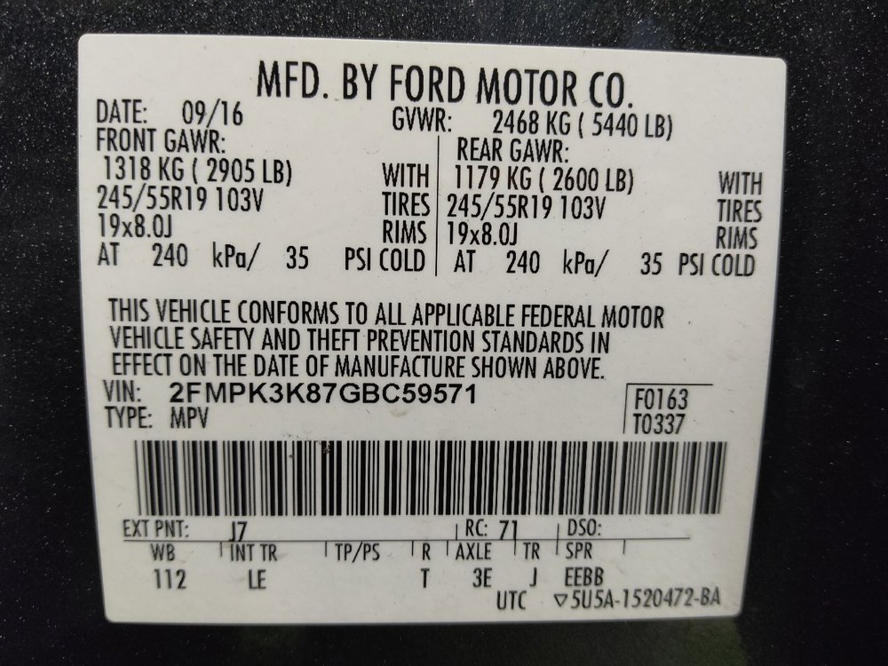 Used 2016 Ford Edge Titanium w/ Technology Package image 33