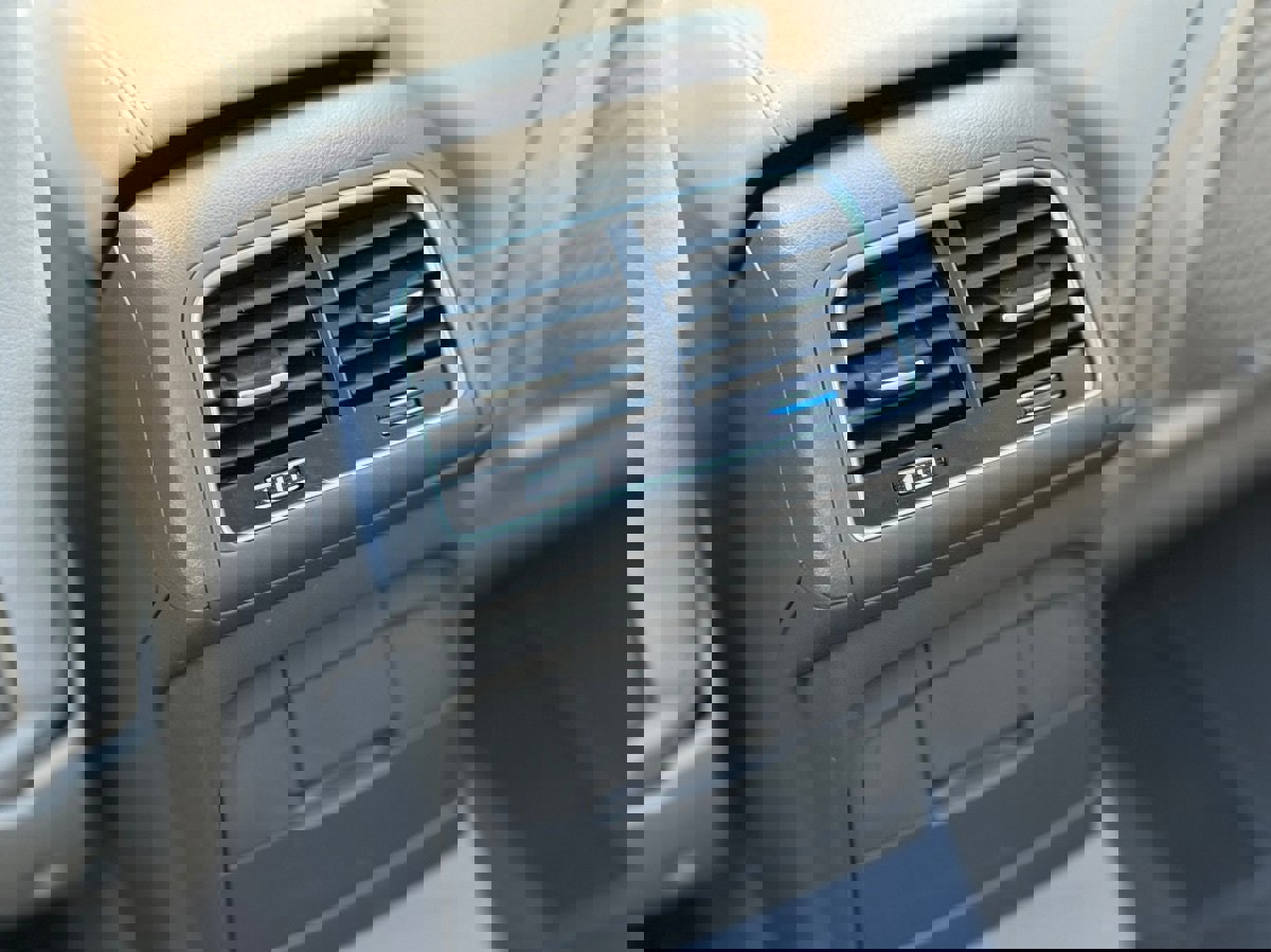 Used 2015 Audi Q5 TDI Premium Plus w/ Technology Package image 38