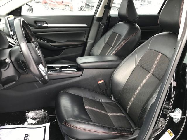 Used 2024 Nissan Altima 2.5 SR image 14