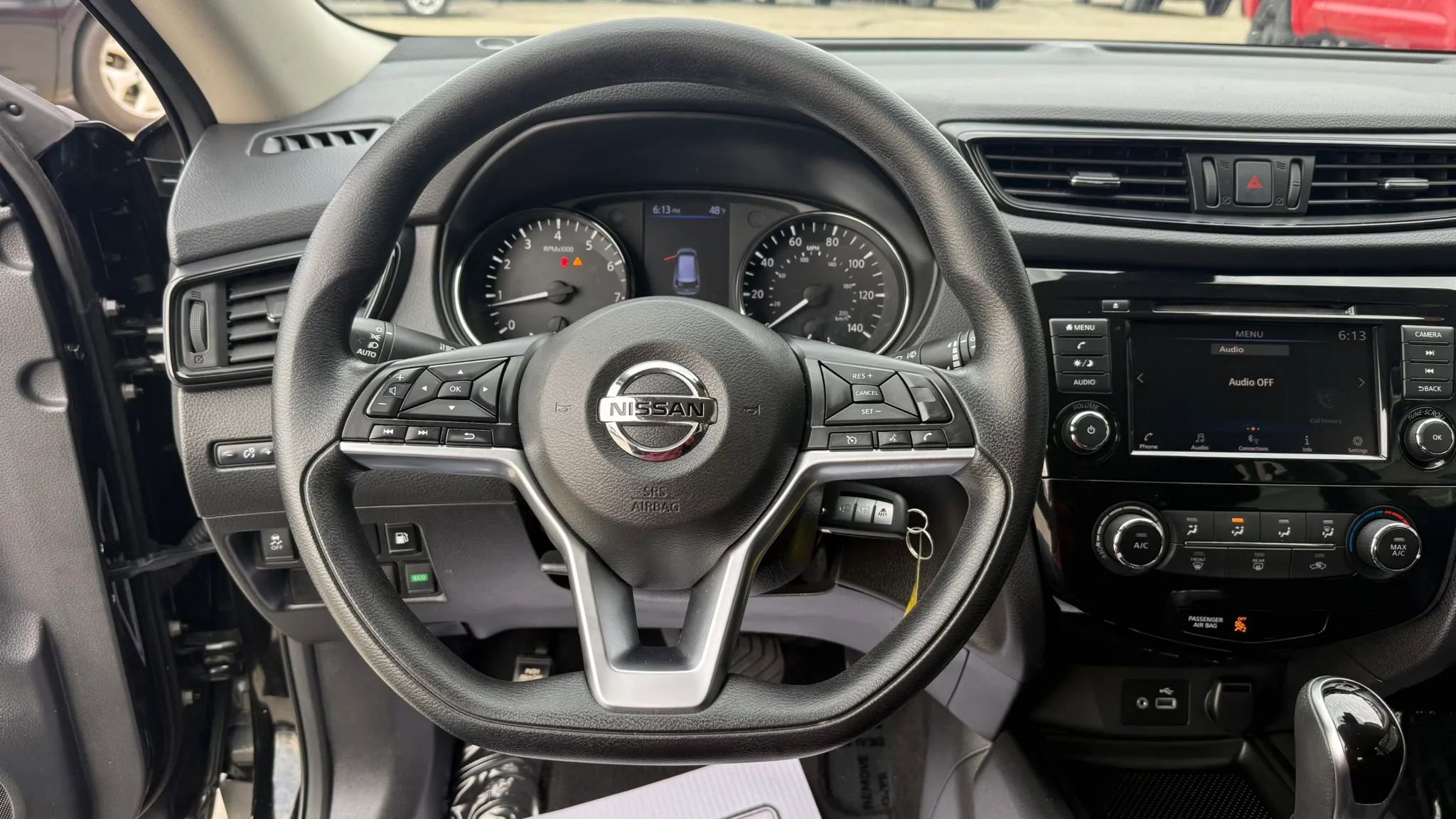 Used 2019 Nissan Rogue S image 15