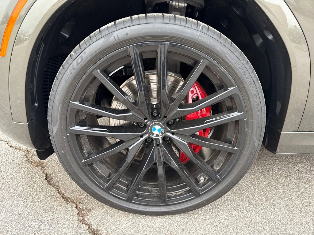 New 2026 BMW X6 xDrive40i w/ Climate Comfort Package image 9