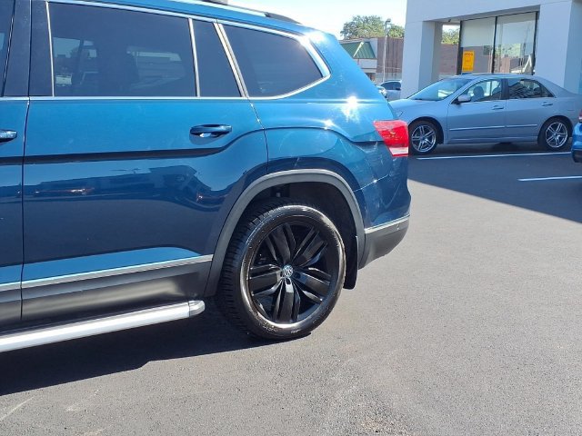 Used 2018 Volkswagen Atlas SEL Premium AWD/4WD image 35