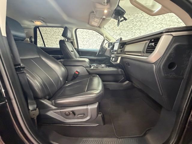 Used 2024 Ford Expedition Max XLT AWD/4WD image 9