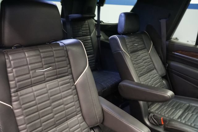 Used 2023 Cadillac Escalade Premium Luxury Platinum AWD/4WD image 20