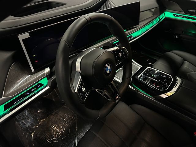 Used 2023 BMW 740i w/ Parking Assistance Package image 60