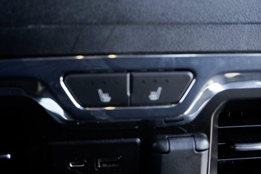 Used 2023 Chevrolet Silverado 3500 High Country w/ Safety Package II AWD/4WD image 36