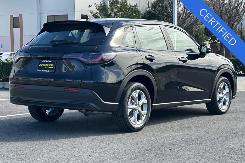 Certified 2025 Honda HR-V LX image 4