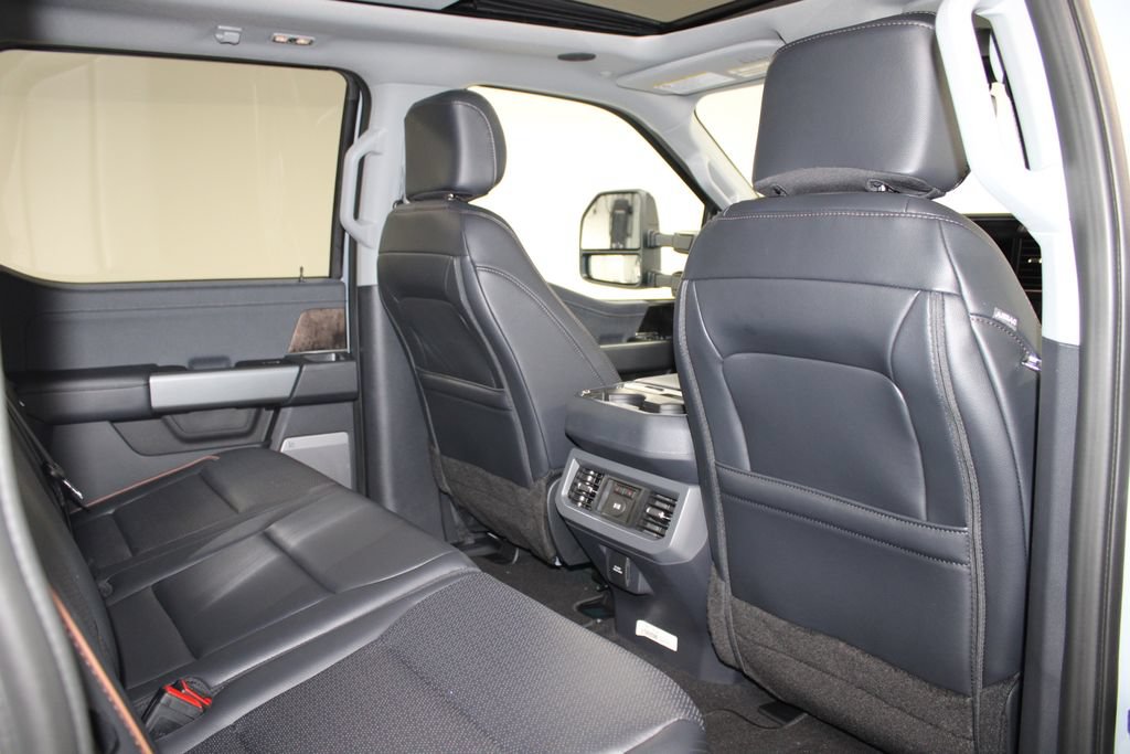 New 2026 Ford F250 Lariat w/ Black Appearance Package AWD/4WD image 34