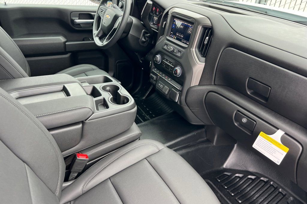 New 2026 Chevrolet Silverado 3500 W/T image 12