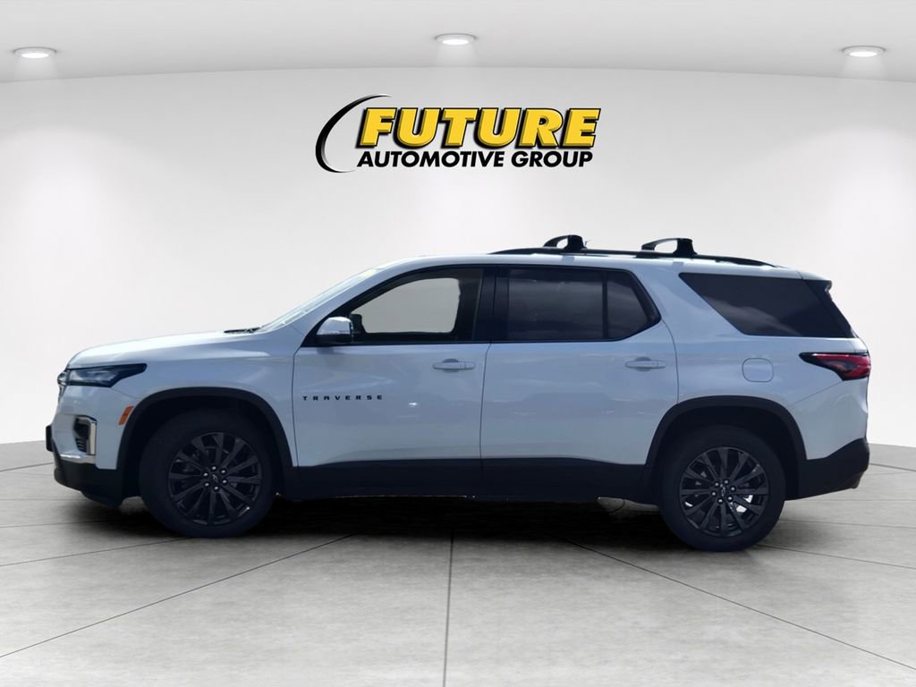 Used 2023 Chevrolet Traverse RS w/ LPO, Floor Liner Package AWD/4WD image 7