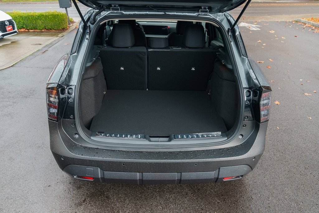 New 2026 Nissan Kicks SV image 8