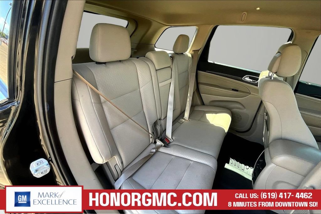 Used 2022 Jeep Grand Cherokee Laredo E w/ Security & Convenience Group AWD/4WD image 24