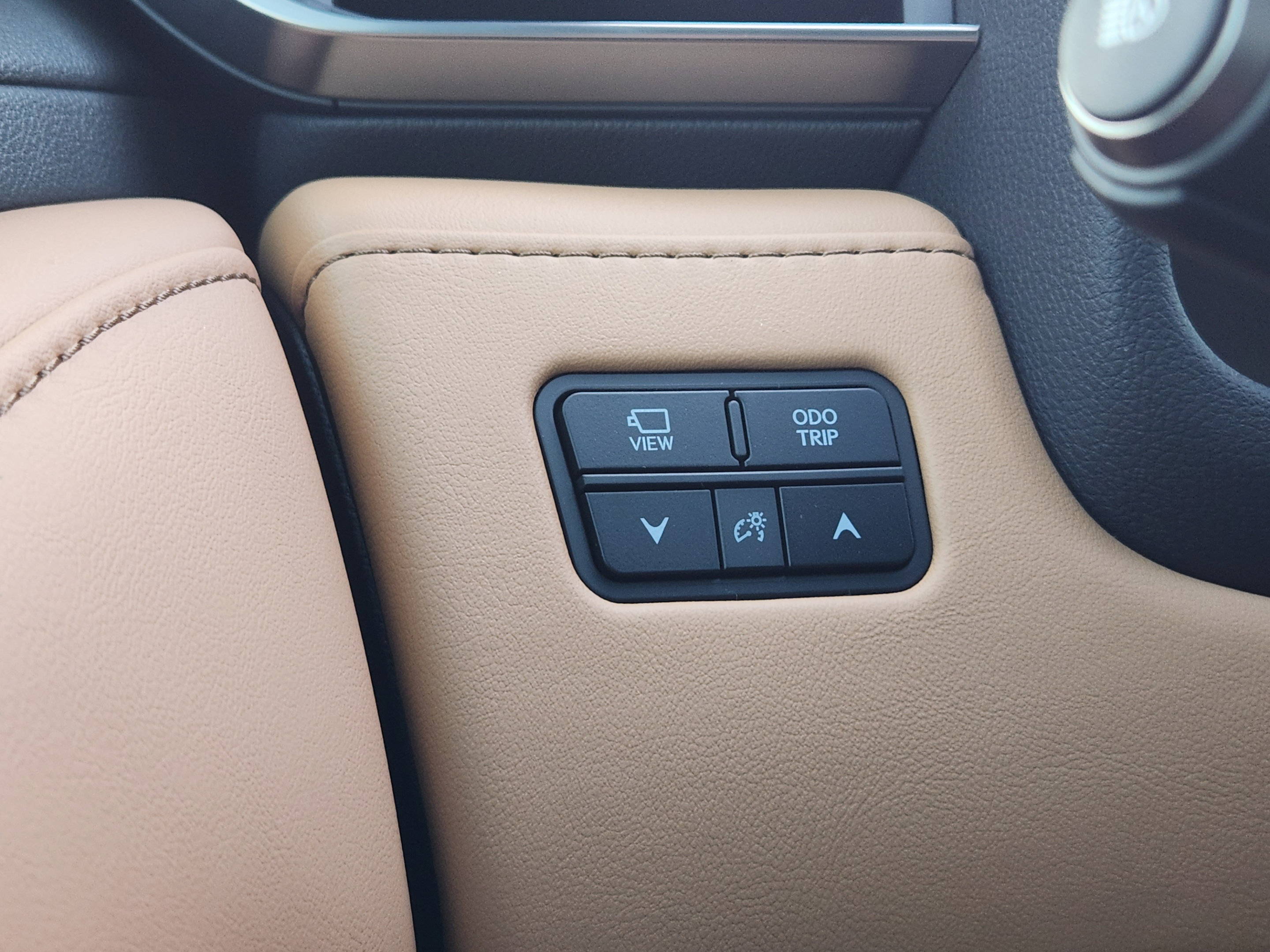 New 2026 Lexus LX 700h Luxury AWD/4WD image 16