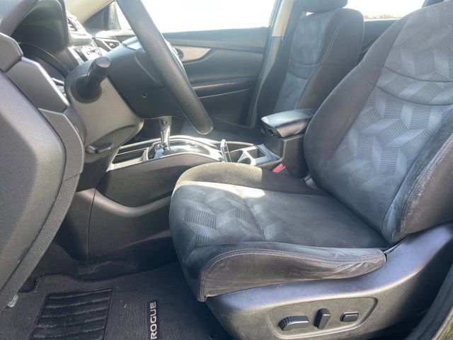 Used 2014 Nissan Rogue SV FWD image 11