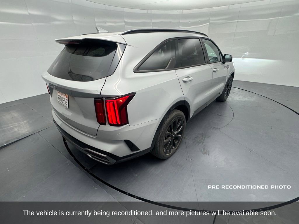 Used 2023 Kia Sorento SX FWD image 5