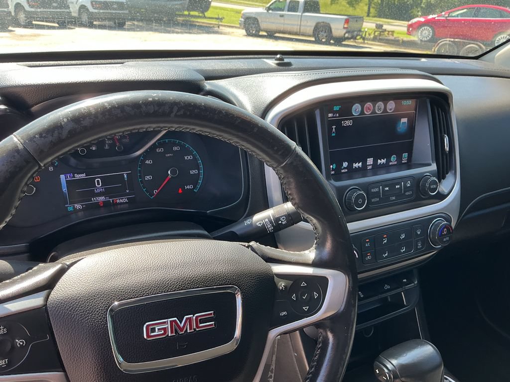 Used 2017 GMC Canyon SLE w/ SLE Convenience Package RWD image 26