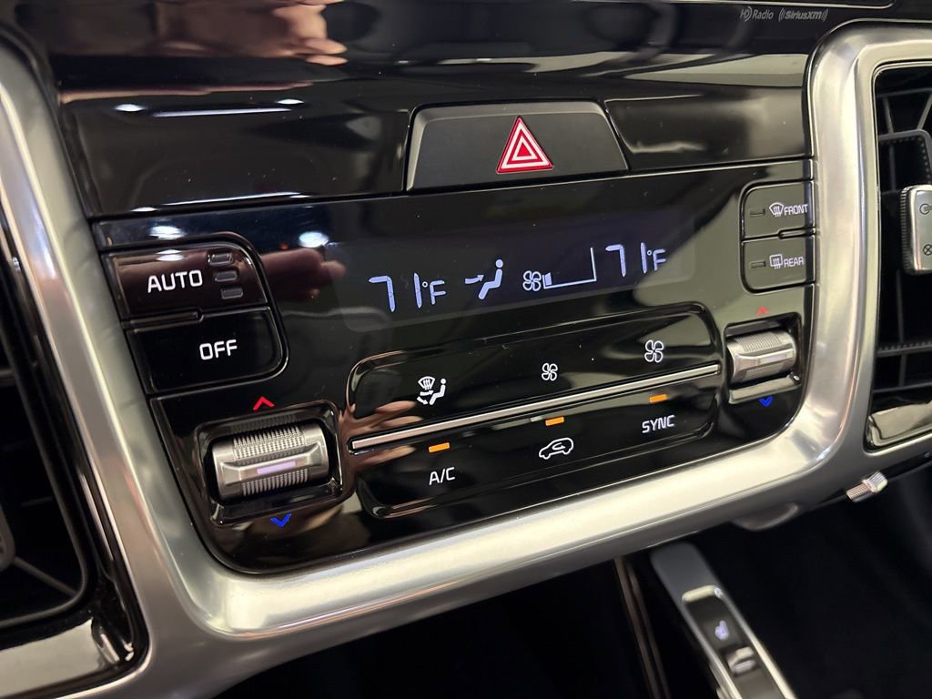 Used 2023 Kia Sorento SX image 33