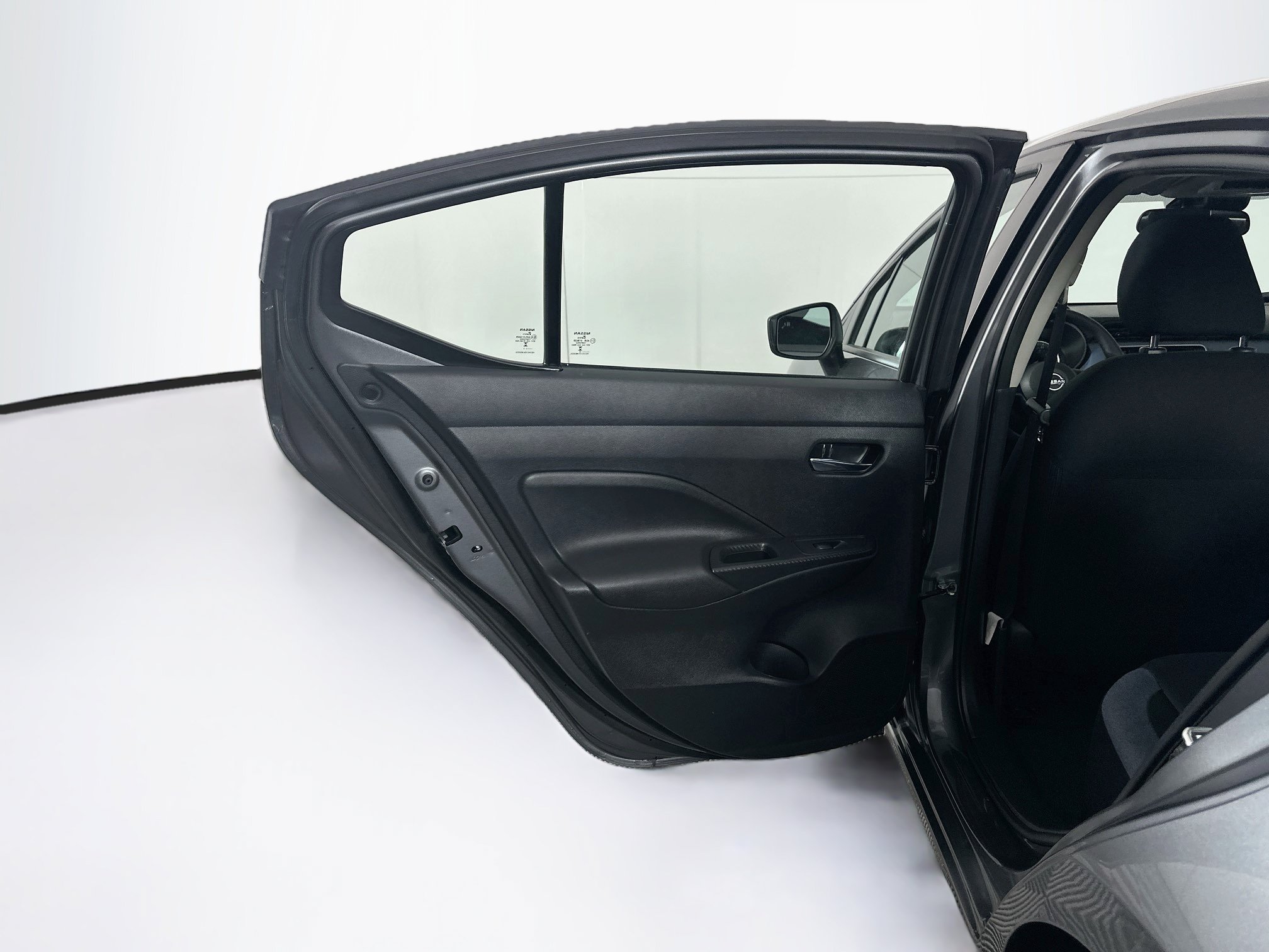 Used 2025 Nissan Versa SV FWD image 26