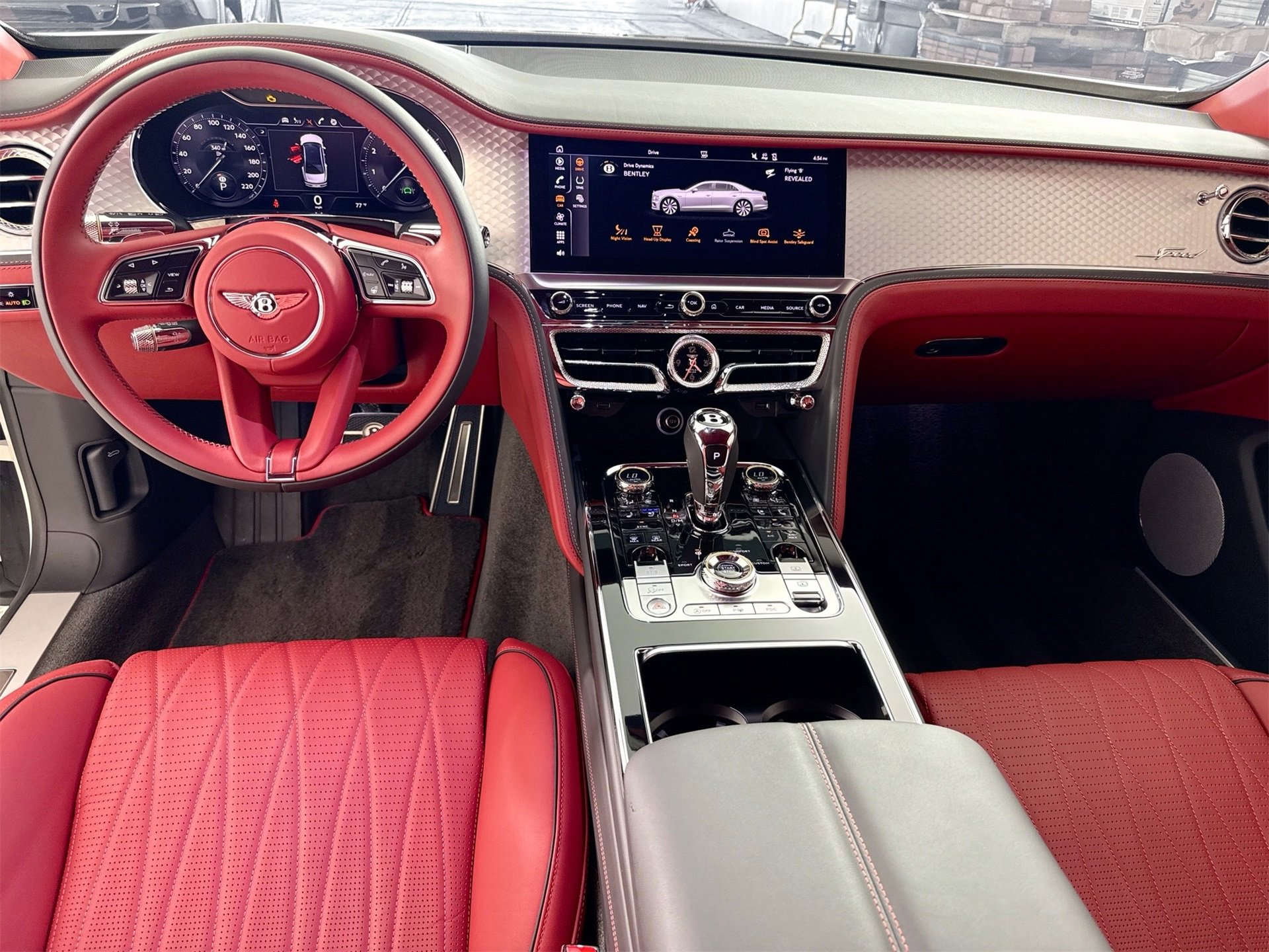 Used 2023 Bentley Flying Spur W12 image 19