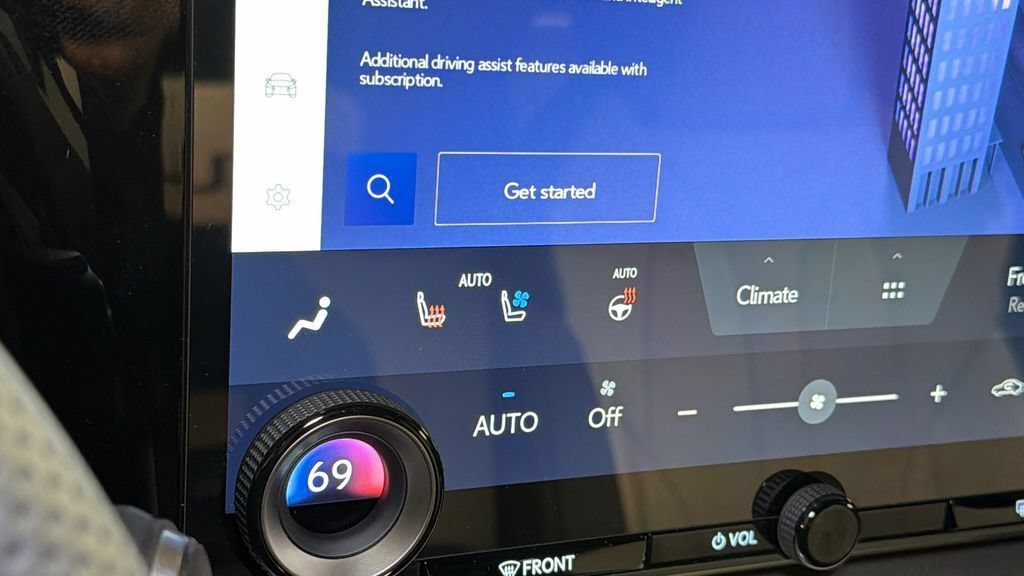 New 2026 Lexus TX 500h AWD image 24