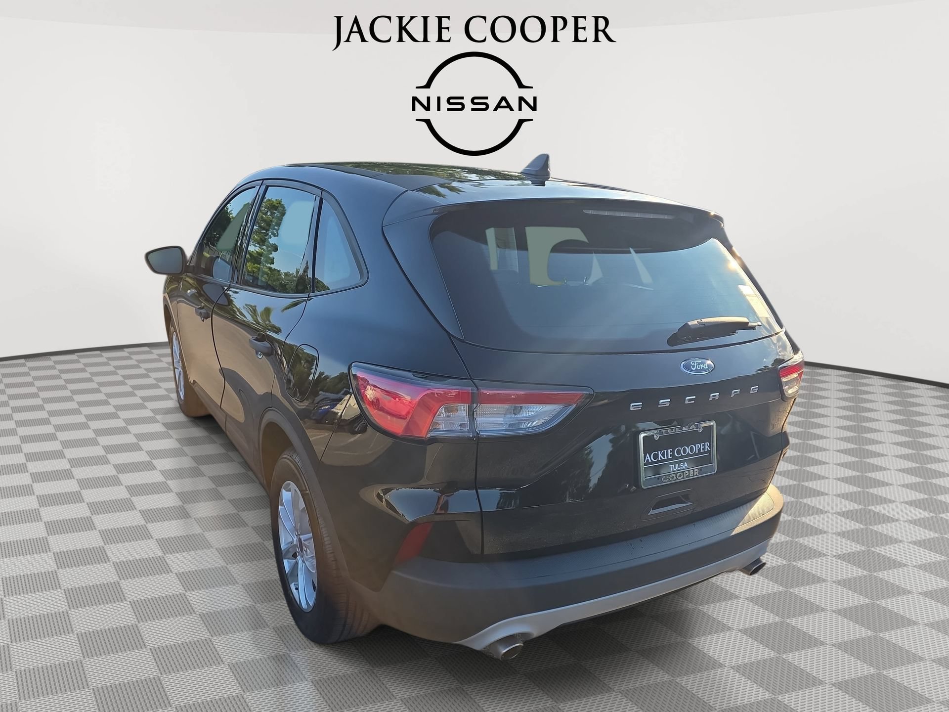 Used 2021 Ford Escape S FWD image 7