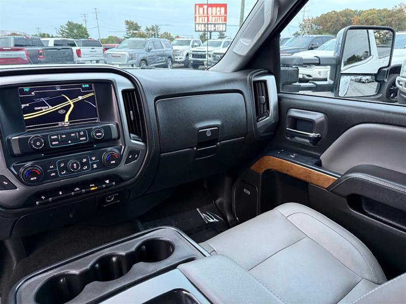 Used 2017 Chevrolet Silverado 3500 LTZ w/ Duramax Plus Package image 26