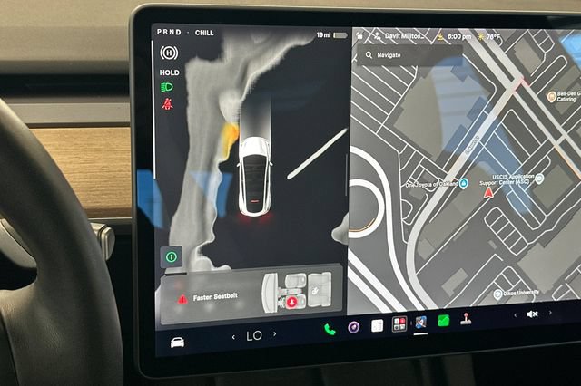 Used 2022 Tesla Model Y Performance AWD/4WD image 27