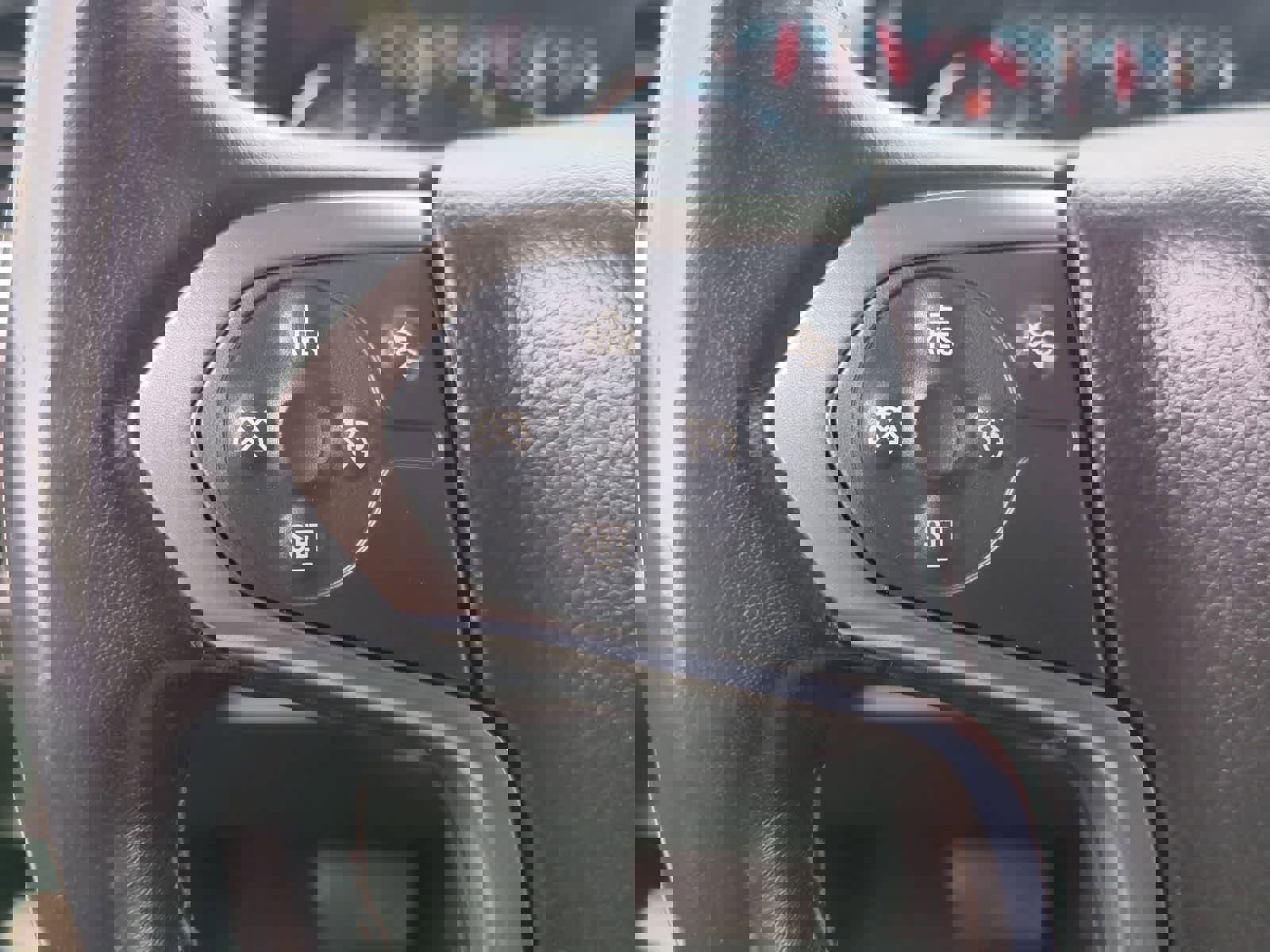 Used 2020 Chevrolet Suburban LT image 22