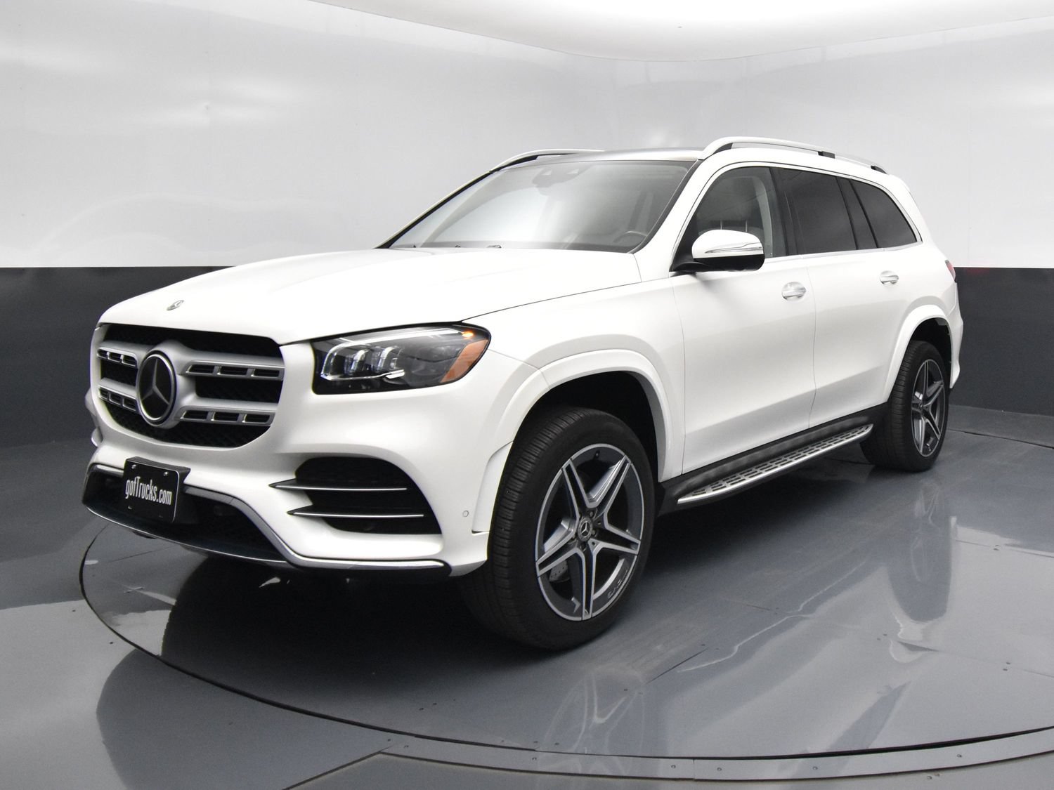 Used 2022 Mercedes-Benz GLS 450 4MATIC image 2