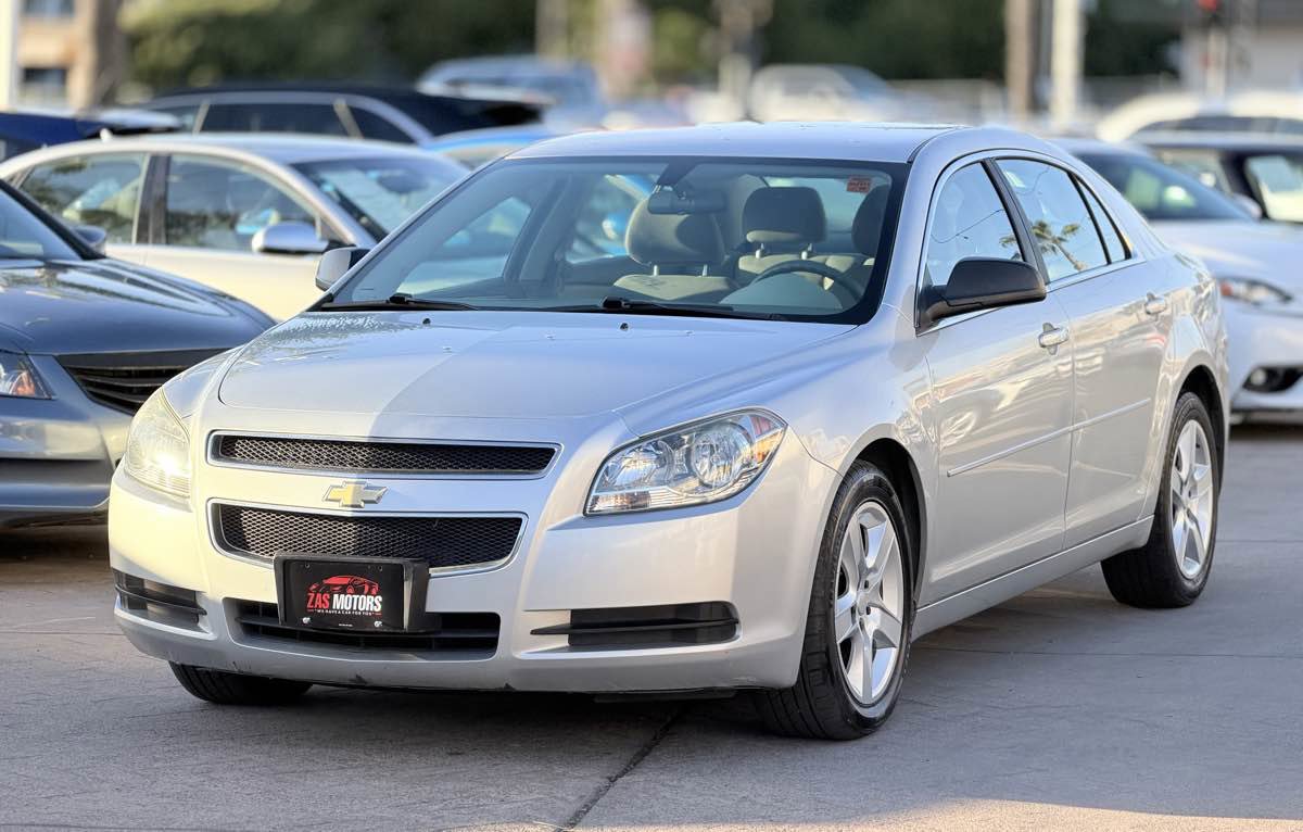 Used 2012 Chevrolet Malibu LS image 3