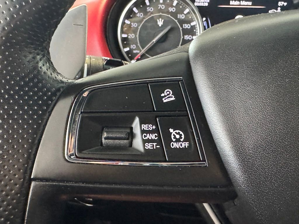 Used 2021 Maserati Levante GranSport image 42