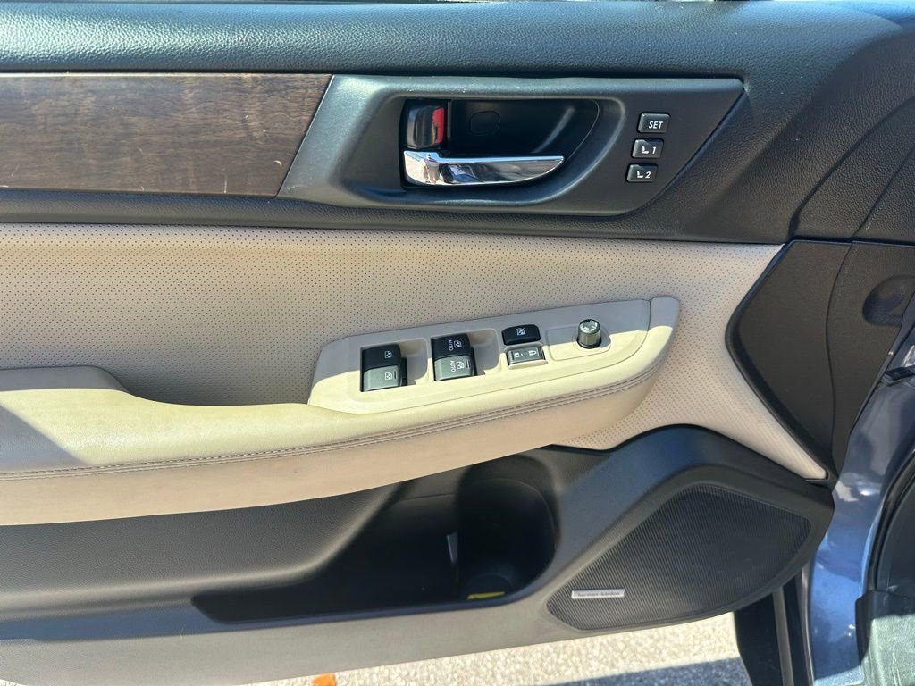Used 2017 Subaru Outback 2.5i Limited image 24