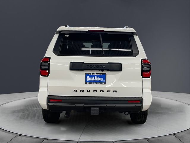 Used 2025 Toyota 4Runner SR5 AWD/4WD image 4